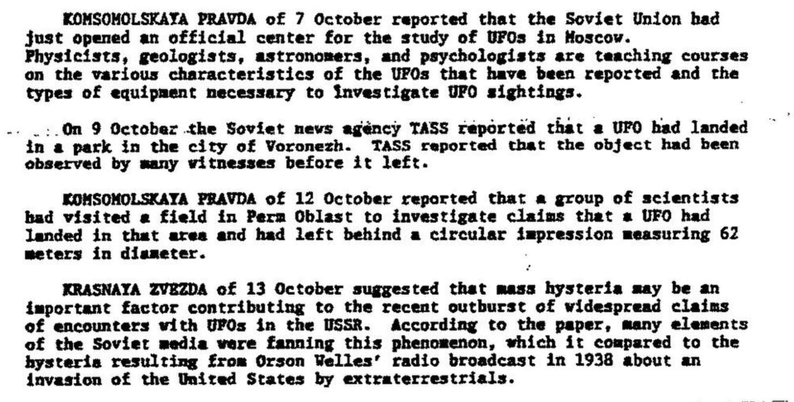 Uma página datilografada de uma nota do Foreign Broadcast Information Service da CIA resumindo matérias da imprensa soviética sobre OVNIs, incluindo a linha de que, em 9 de outubro, a TASS informou que um OVNI pousara num parque em Voronezh.